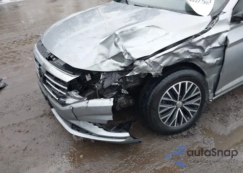 2021 Volkswagen Jetta 1.4T R-Line/1.4T S z USA, uszkodzony, nr VIN 3VWN57BU6MM014534